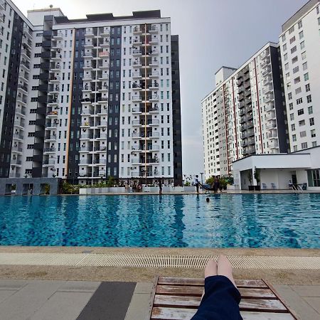 Homestay Semenyih 3 Bedroom Apartment By Kasyaf Exterior photo