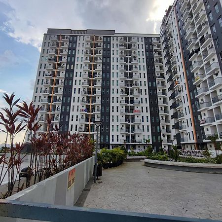 Homestay Semenyih 3 Bedroom Apartment By Kasyaf Exterior photo