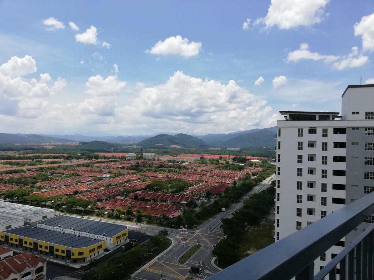 Homestay Semenyih 3 Bedroom Apartment By Kasyaf Exterior photo