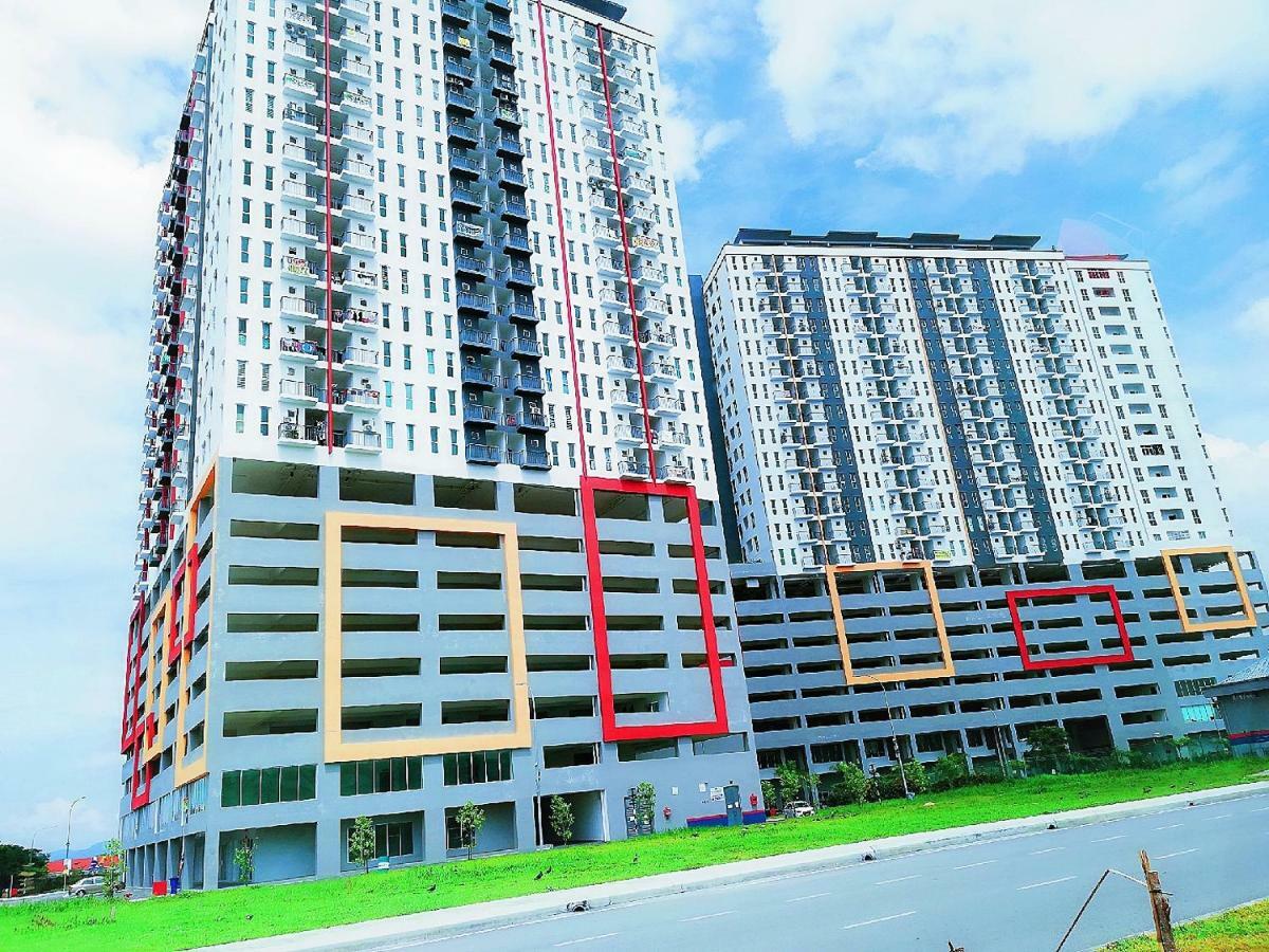 Homestay Semenyih 3 Bedroom Apartment By Kasyaf Exterior photo
